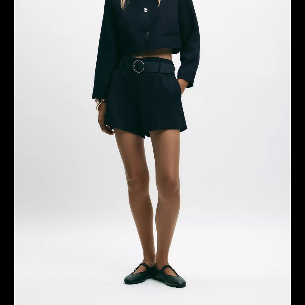 NWT Zara Black Faux Leather Belt with Gold Buckle - Picture 3 of 3